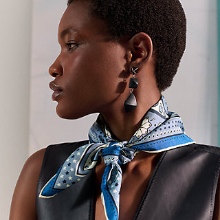 シルクバンダナ 《ロデオ・デ・フルーツ》 - ブルー | Hermès